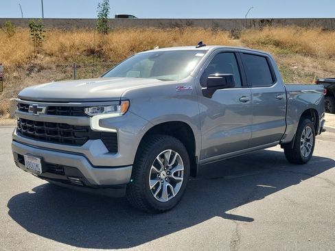 Used 2026 Chevrolet Silverado 1500 RST w/ Z71 Off-Road Package AWD/4WD image 31
