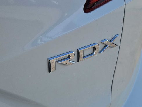 Used 2019 Acura RDX A-Spec image 12