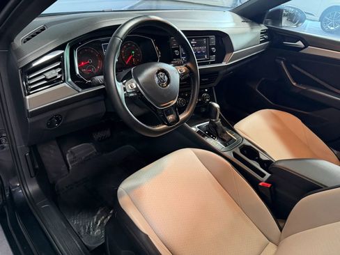 Used 2019 Volkswagen Jetta R-Line FWD image 14