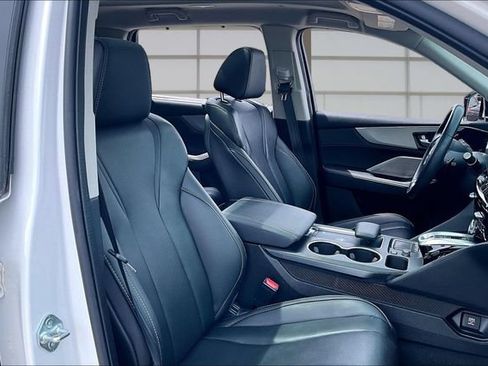 Used 2023 Acura MDX FWD w/ Technology Package image 7