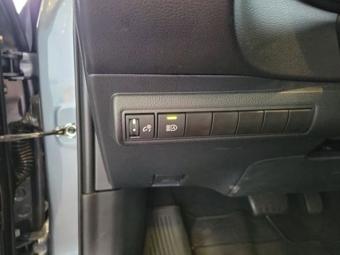 Certified 2024 Toyota Corolla LE image 11