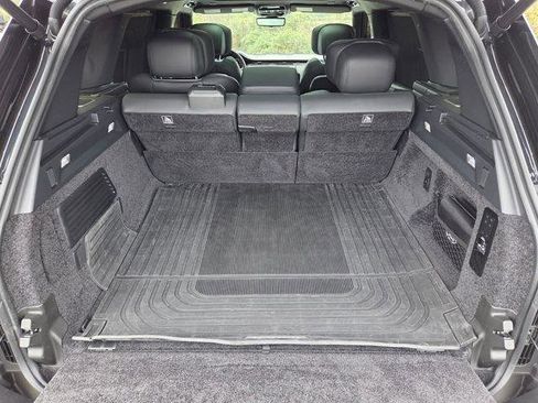 Used 2024 Land Rover Range Rover Autobiography image 13