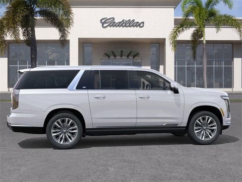 New 2025 Cadillac Escalade ESV Premium Luxury w/ Touring Package image 5