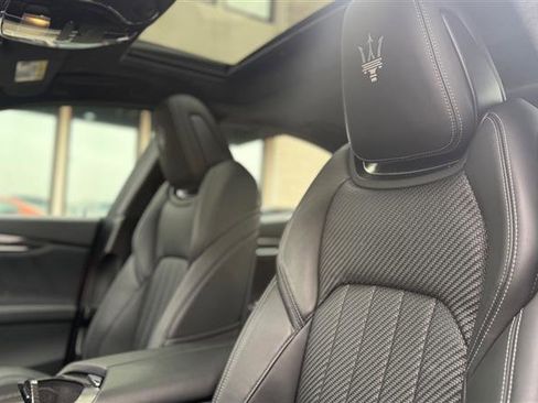 Used 2022 Maserati Ghibli Modena Q4 image 22