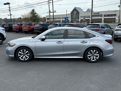 Used 2025 Honda Civic LX image 5
