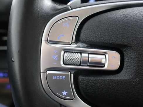 Used 2022 Genesis GV80 2.5T w/ Prestige Package 04 image 11