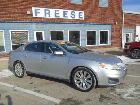 Used 2010 Lincoln MKS Base image 10