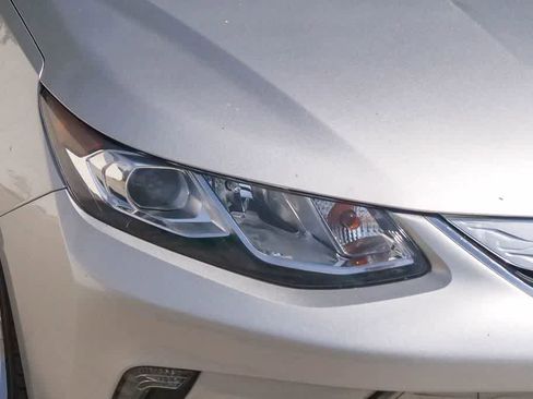 Used 2019 Chevrolet Volt LT w/ Power Convenience Package image 4