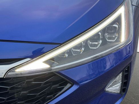 Used 2020 Hyundai Elantra Sport w/ Cargo Package (C1) image 10