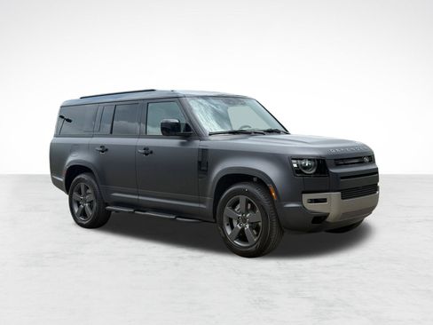 New 2026 Land Rover Defender 130 S AWD/4WD image 7