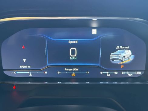 Used 2022 Chevrolet Tahoe LT w/ Luxury Package image 45