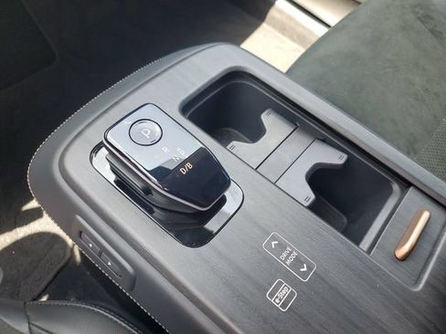 Certified 2024 Nissan Ariya AWD image 25