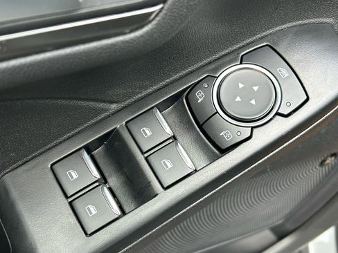 New 2026 Ford Escape Active w/ Active Premium Tech Pack image 19