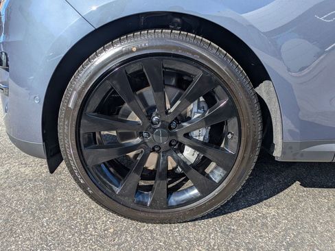 New 2026 Land Rover Range Rover Sport SE image 10