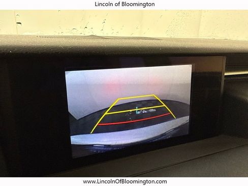 Used 2016 Lexus IS 300 AWD image 32