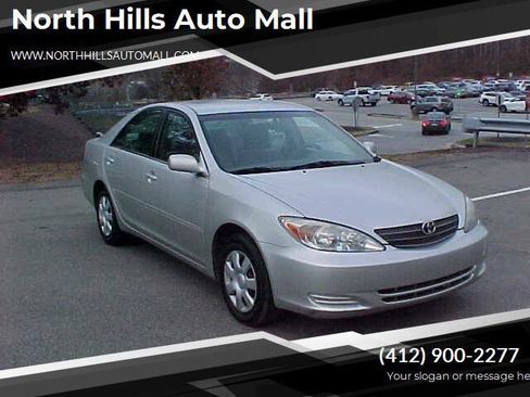 Used 2002 Toyota Camry LE w/ Pkg 2 FWD image 1