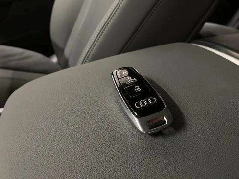 Used 2026 Audi Q8 Premium Plus AWD/4WD image 95