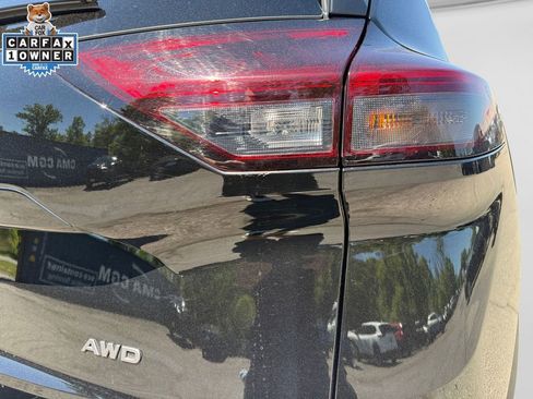 Certified 2025 Nissan Rogue SV AWD/4WD image 19