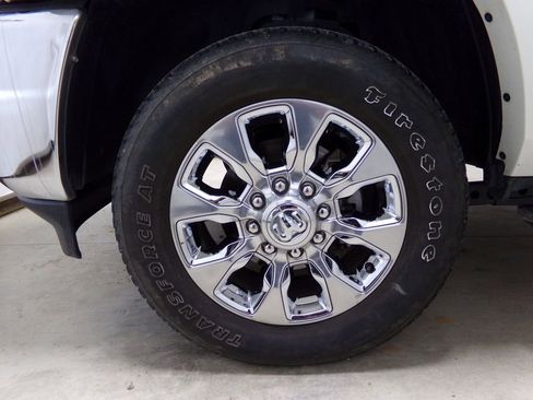 Used 2024 RAM 2500 Limited image 36