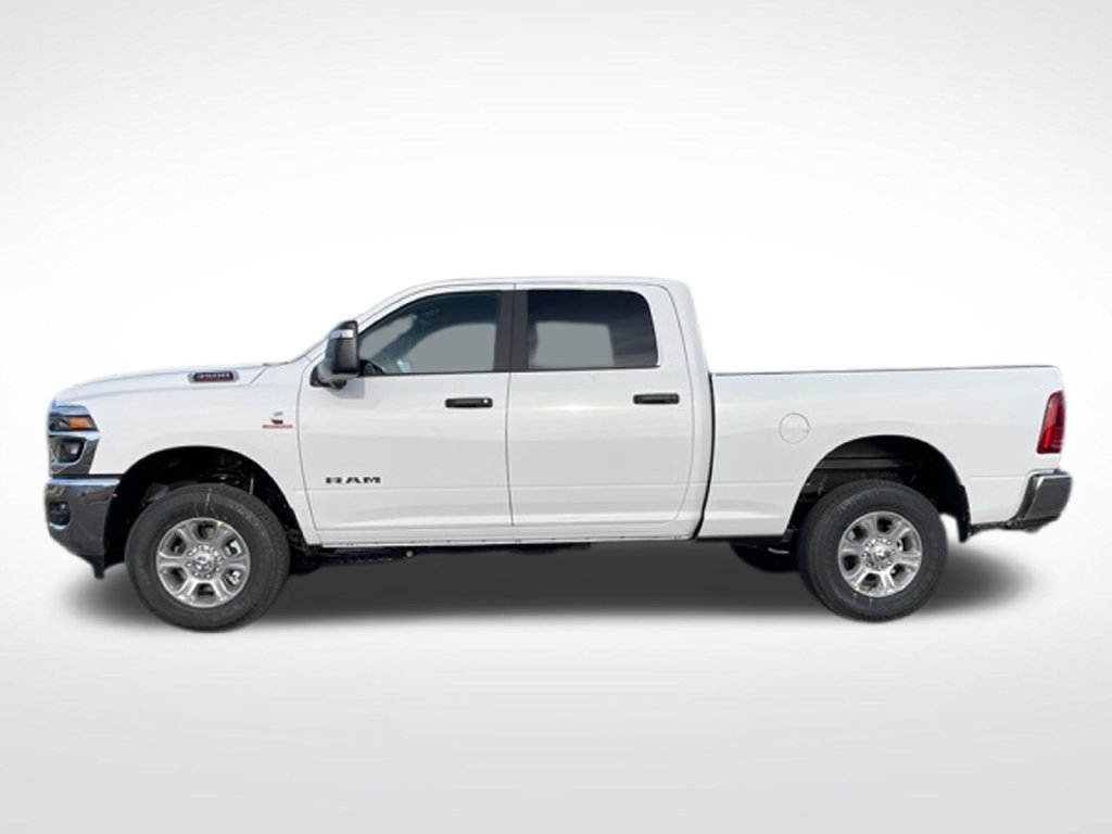 New 2026 RAM 3500 Big Horn AWD/4WD image 7