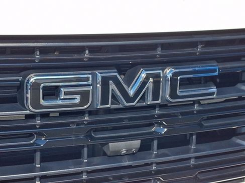 Used 2024 GMC Sierra 1500 Elevation w/ Elevation Premium Package AWD/4WD image 34
