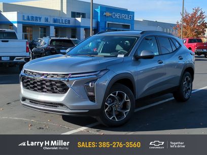 New 2026 Chevrolet Trax LT w/ Driver Confidence Package