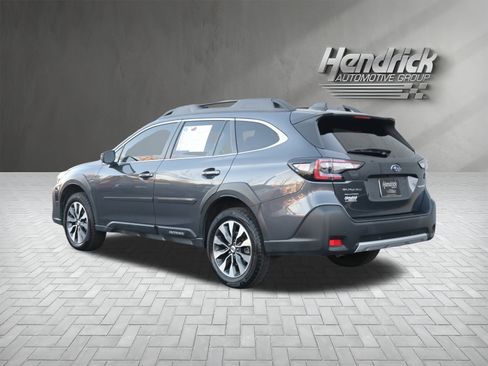 Certified 2023 Subaru Outback Limited image 7