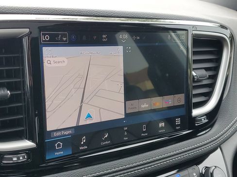New 2027 Chrysler Pacifica Select FWD image 32