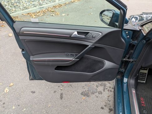 Used 2019 Volkswagen GTI S image 12