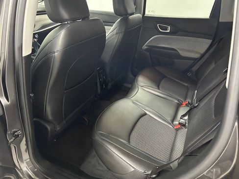 Used 2022 Jeep Compass Latitude w/ Convenience Group image 15