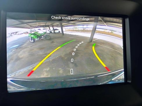 Used 2018 Jeep Compass Sport w/ Tech Group image 18