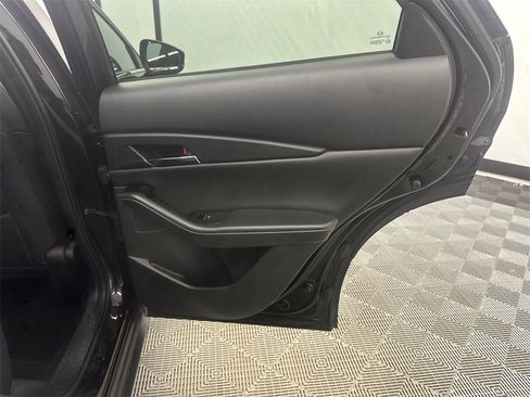 Used 2023 MAZDA CX-30 AWD 2.5 S w/ Preferred Package image 17