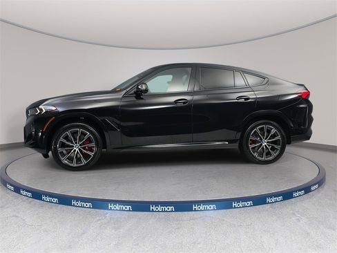 New 2026 BMW X6 xDrive40i image 8