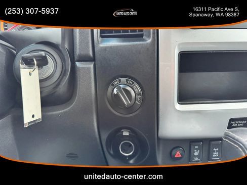 Used 2014 Nissan Titan PRO-4X image 17