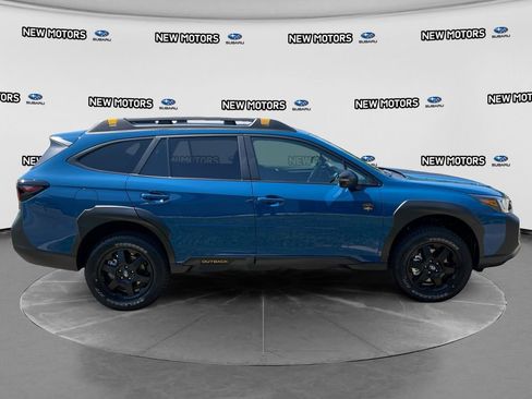 Certified 2025 Subaru Outback Wilderness AWD/4WD image 8