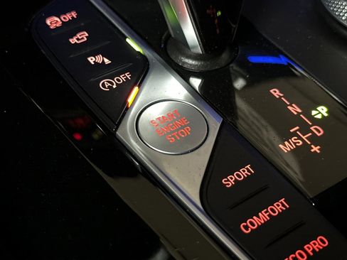 Used 2023 BMW X3 xDrive30i w/ Premium Package image 34