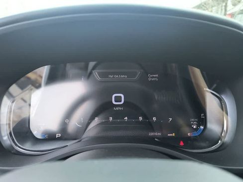 Used 2024 RAM 1500 Limited w/ Trailer Tow Group image 15