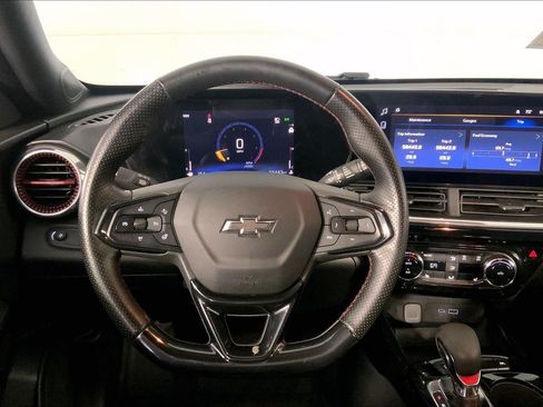 Used 2024 Chevrolet Trax RS w/ Driver Confidence Package FWD image 5
