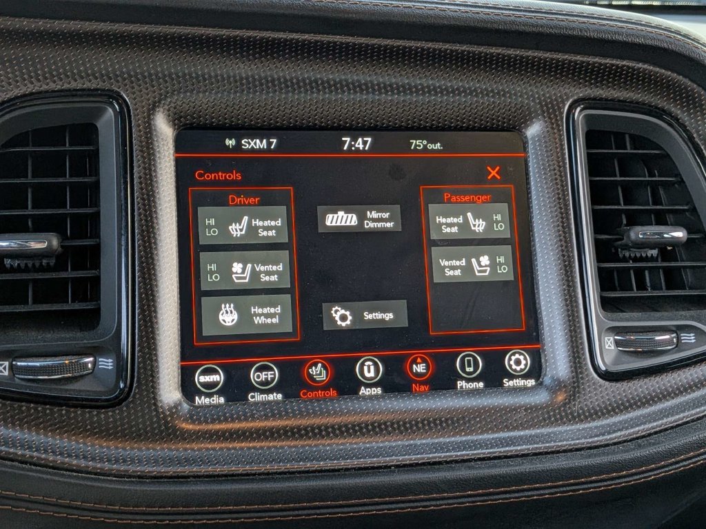 Used 2020 Dodge Challenger R/T RWD image 21