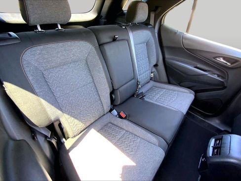Used 2024 Chevrolet Equinox LT AWD/4WD image 19