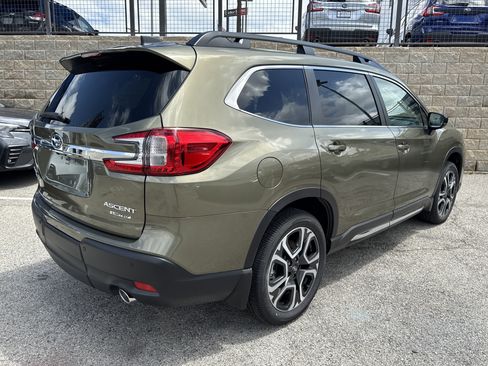 New 2026 Subaru Ascent Limited AWD/4WD image 3