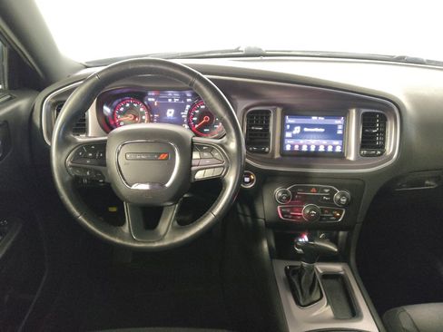 Used 2019 Dodge Charger SXT w/ Blacktop Package RWD image 22