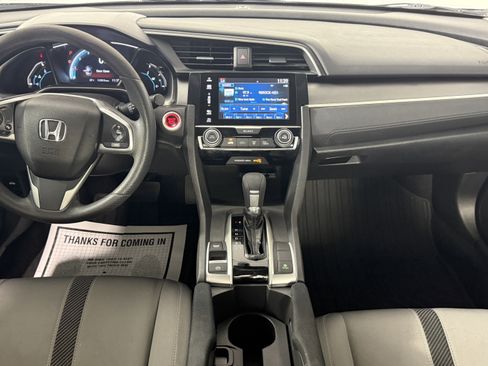 Used 2017 Honda Civic EX image 12