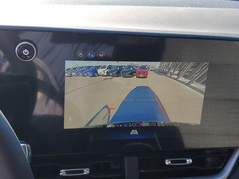 New 2026 Chevrolet Equinox LT w/ Midnight Edition image 23