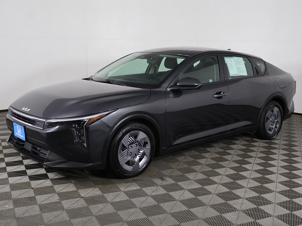 Used 2025 Kia K4 FWD image 5
