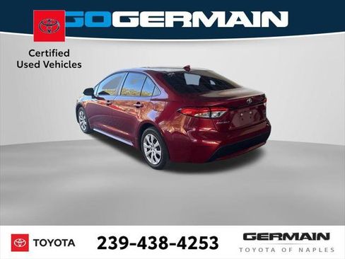 Certified 2022 Toyota Corolla LE image 4