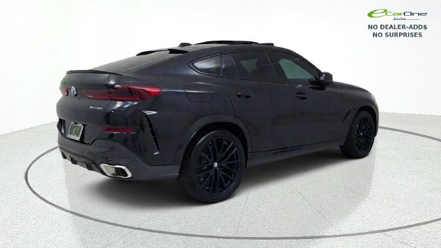 Used 2026 BMW X6 xDrive40i w/ Climate Comfort Package AWD/4WD image 8