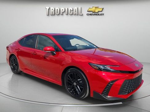 Used 2025 Toyota Camry SE w/ Multimedia Upgrade Package FWD image 7