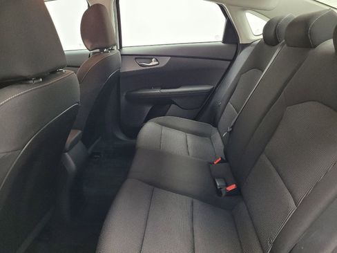 Used 2019 Kia Forte LXS FWD image 18