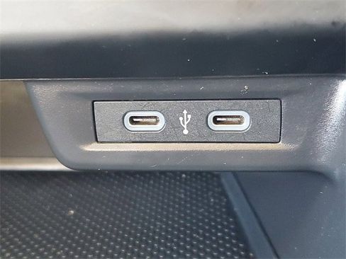 Certified 2023 Volkswagen Jetta S image 24